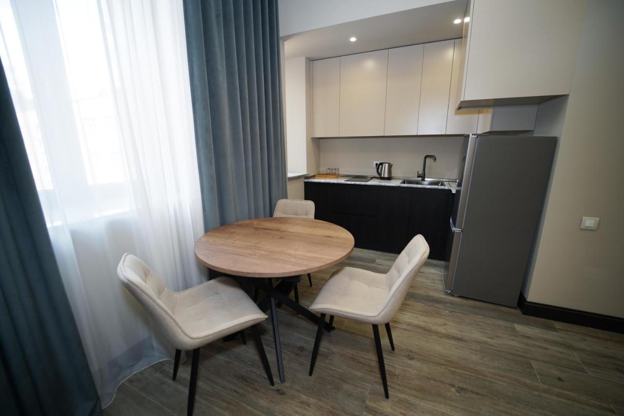 Soho Apart Hotel Yerevan Exterior photo