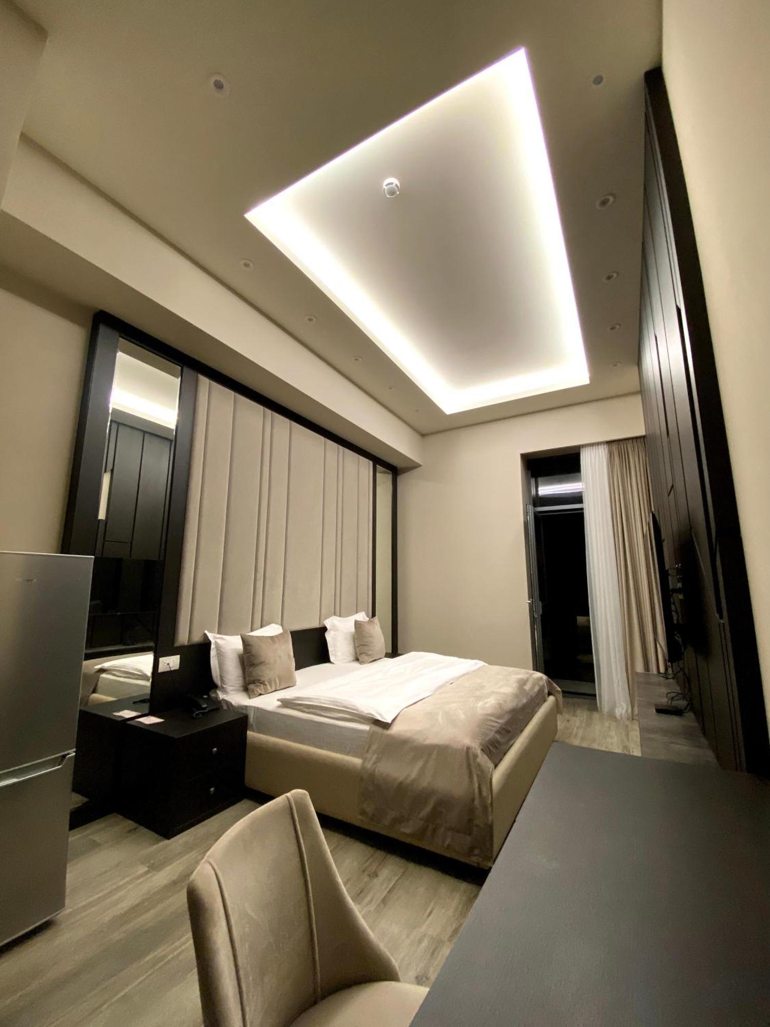 Soho Apart Hotel Yerevan Room photo